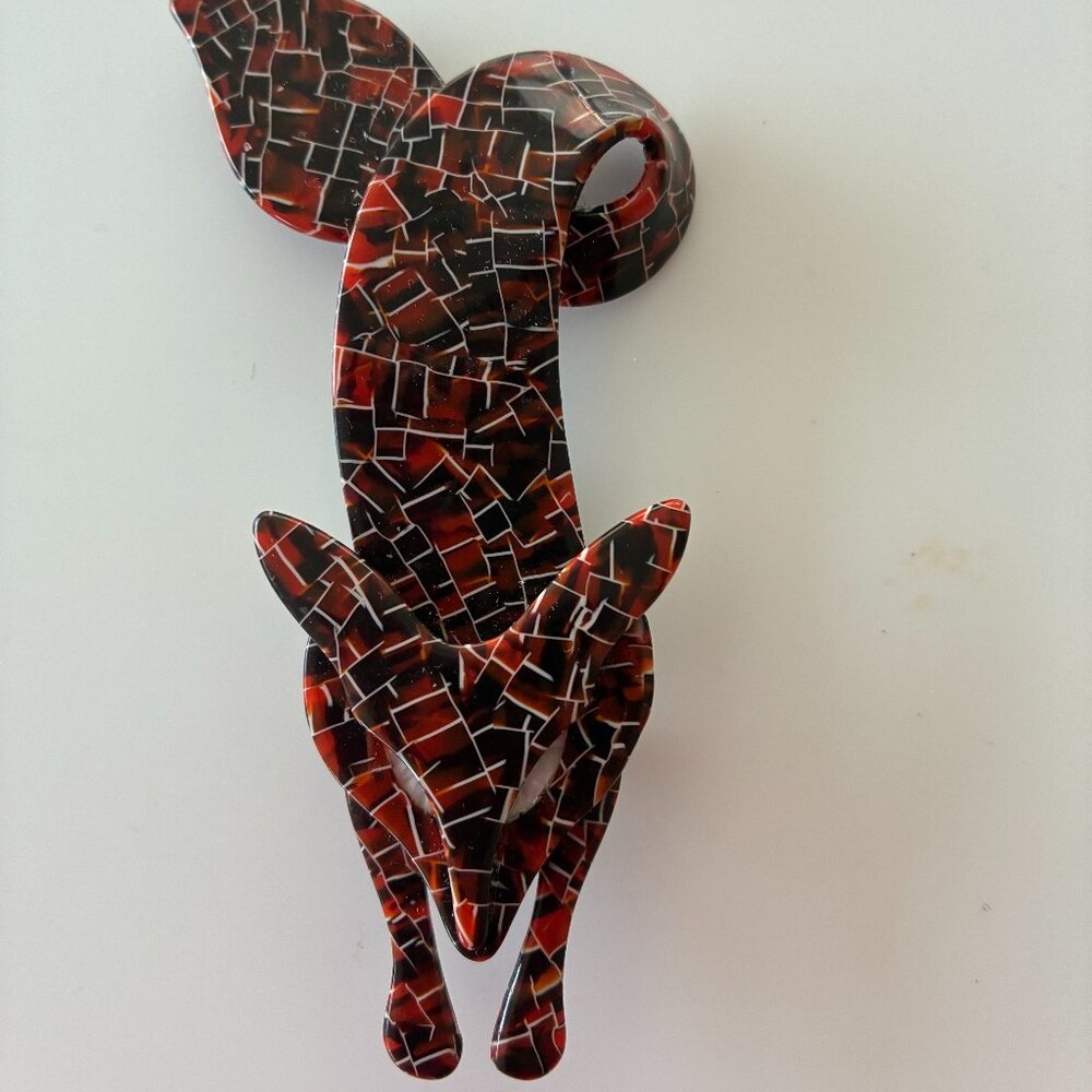 Lea Stein, Paris: Brooch